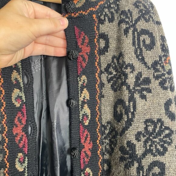 Vintage Icelandic Design Wool Blend European Button Closure Sweater - Picture 6 of 12